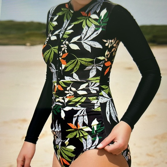 Axesea Women’s Rash Guard Long Sleeve One Piece Swimsuit size 6 Topical Midnight - Picture 7 of 7